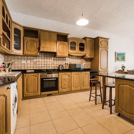 Sliema 3 Bedrooms Apartment Екстер'єр фото