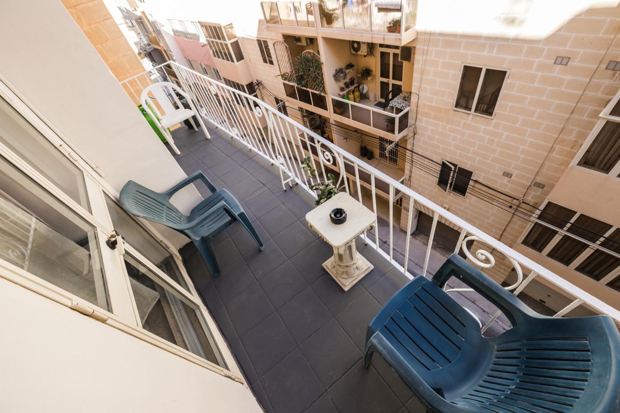 Sliema 3 Bedrooms Apartment Екстер'єр фото